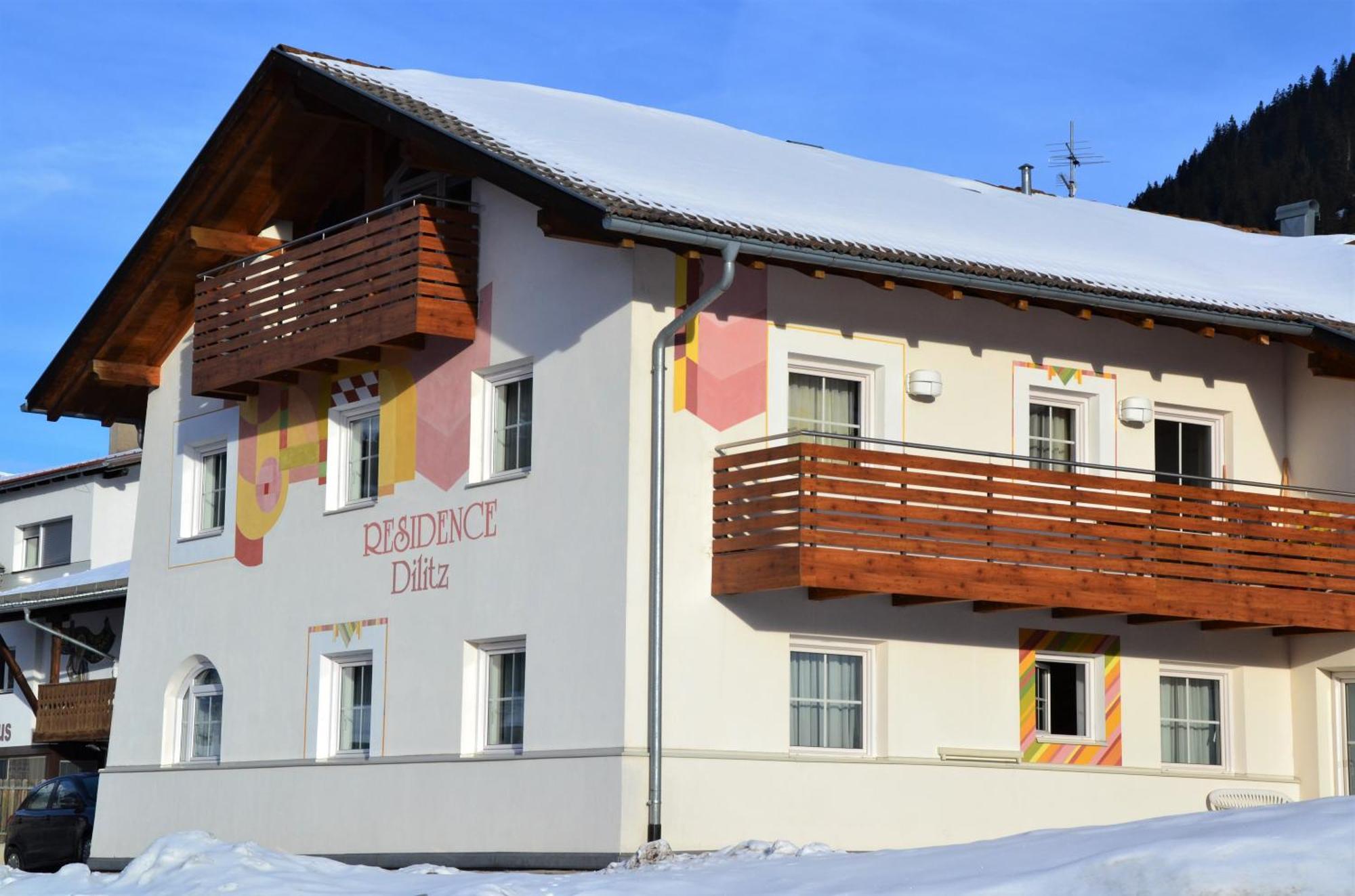 Residence Dilitz Resia Bagian luar foto